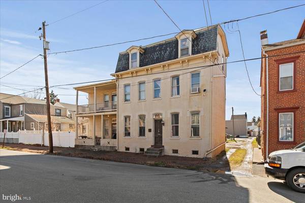 644 CHESTNUT ST, Columbia, PA 17512
