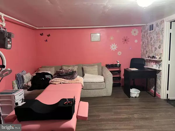 Philadelphia, PA 19149,6538 SOUDER ST