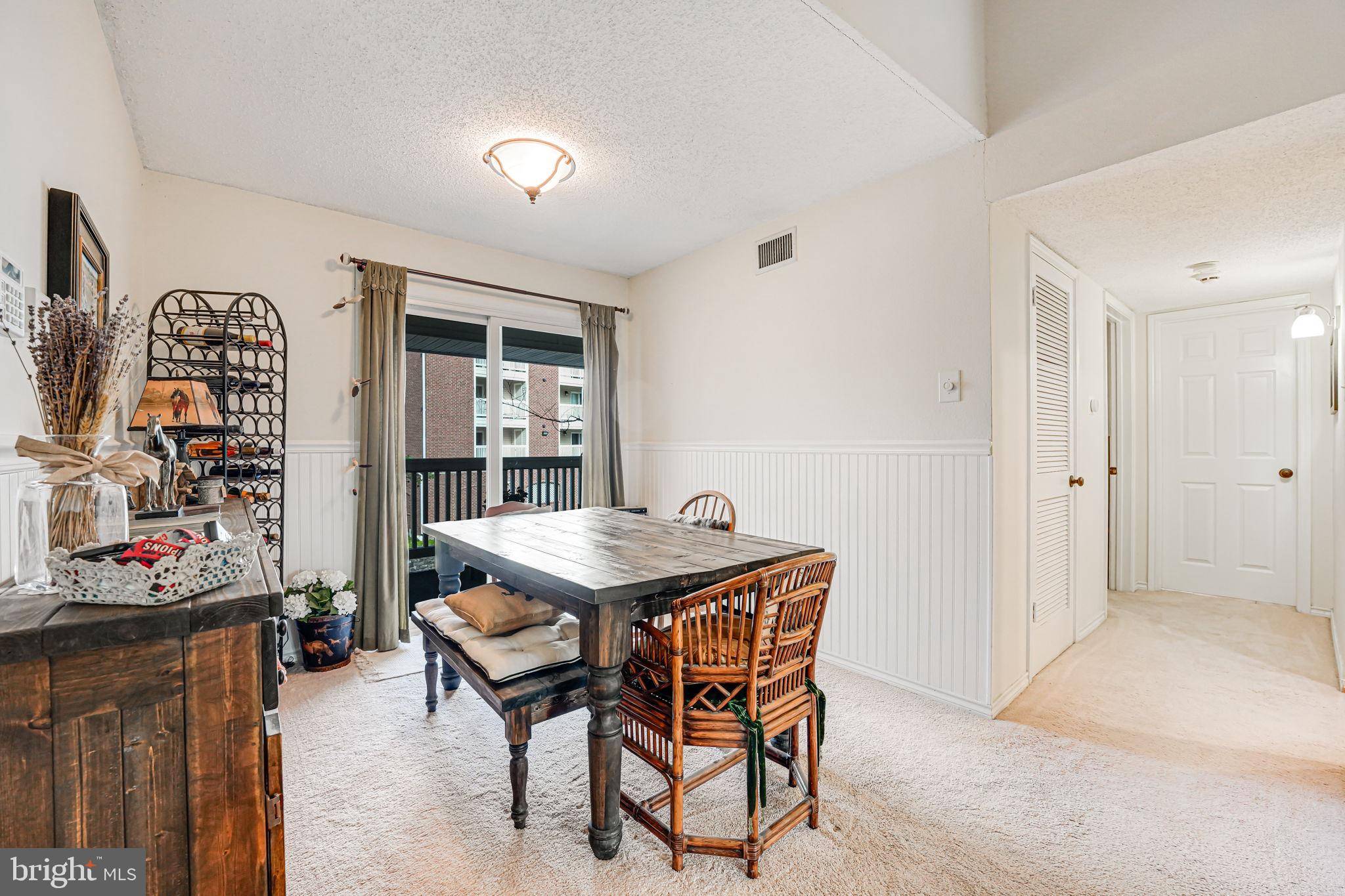 Mclean, VA 22102,1507 LINCOLN WAY #301B