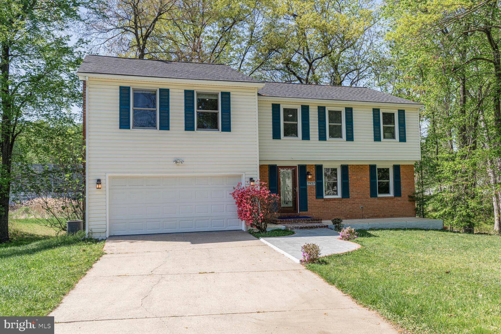 Falls Church, VA 22042,7937 FREEHOLLOW DR