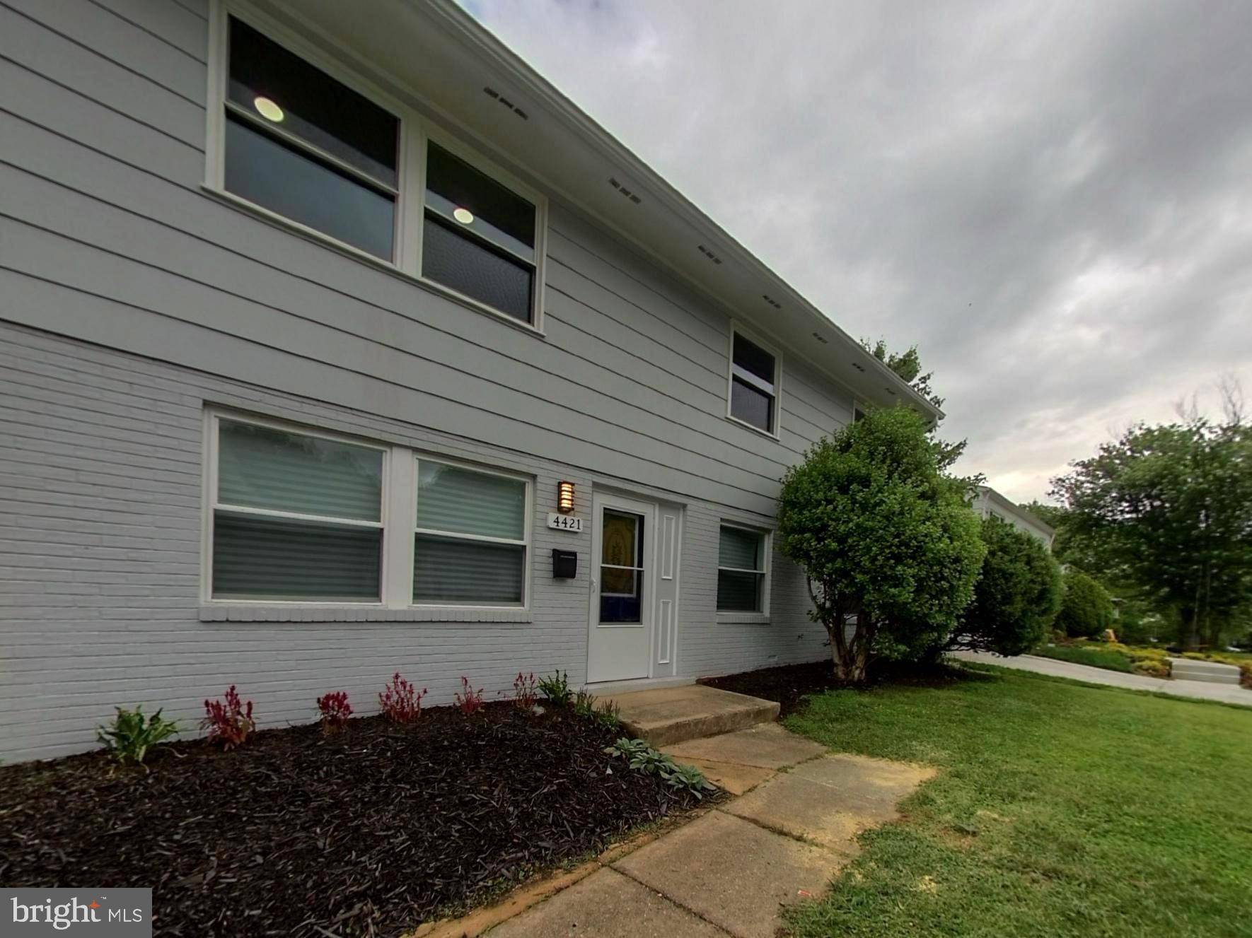 Woodbridge, VA 22193,4421 HENDRICKS DR