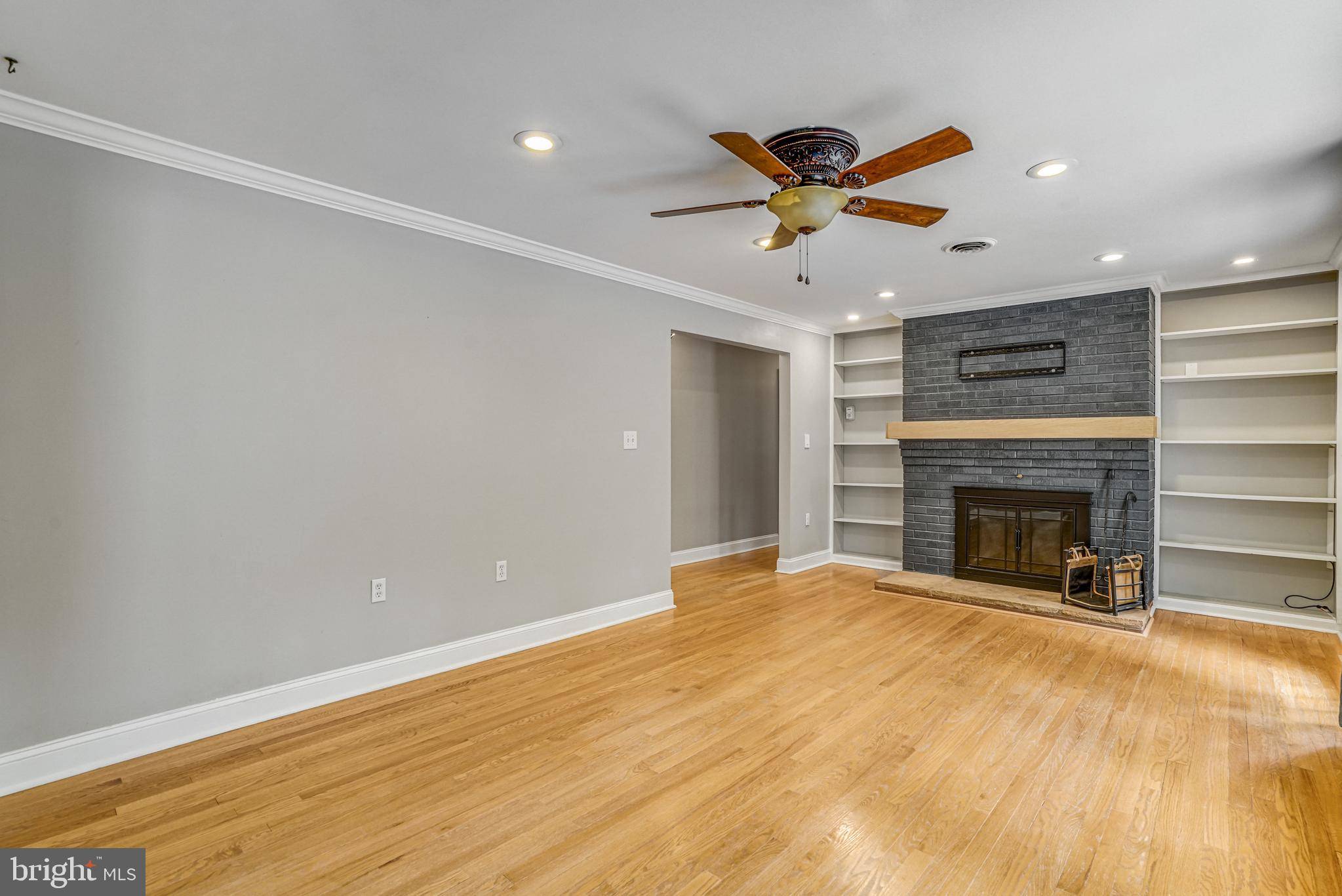 Alexandria, VA 22310,5615 GLENWOOD DR