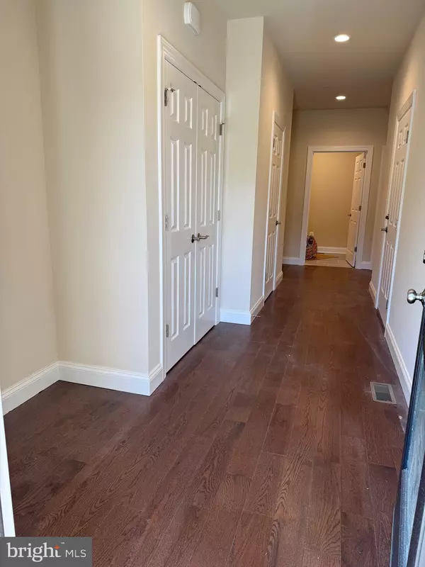 Sykesville, MD 21784,1712 BOTANICAL CT #22