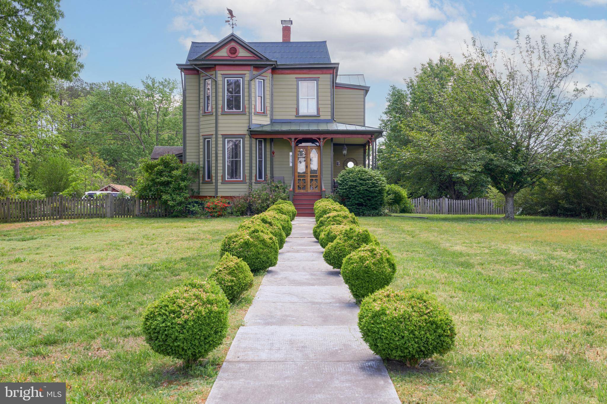 Louisa, VA 23093,215 FREDERICKSBURG AVE