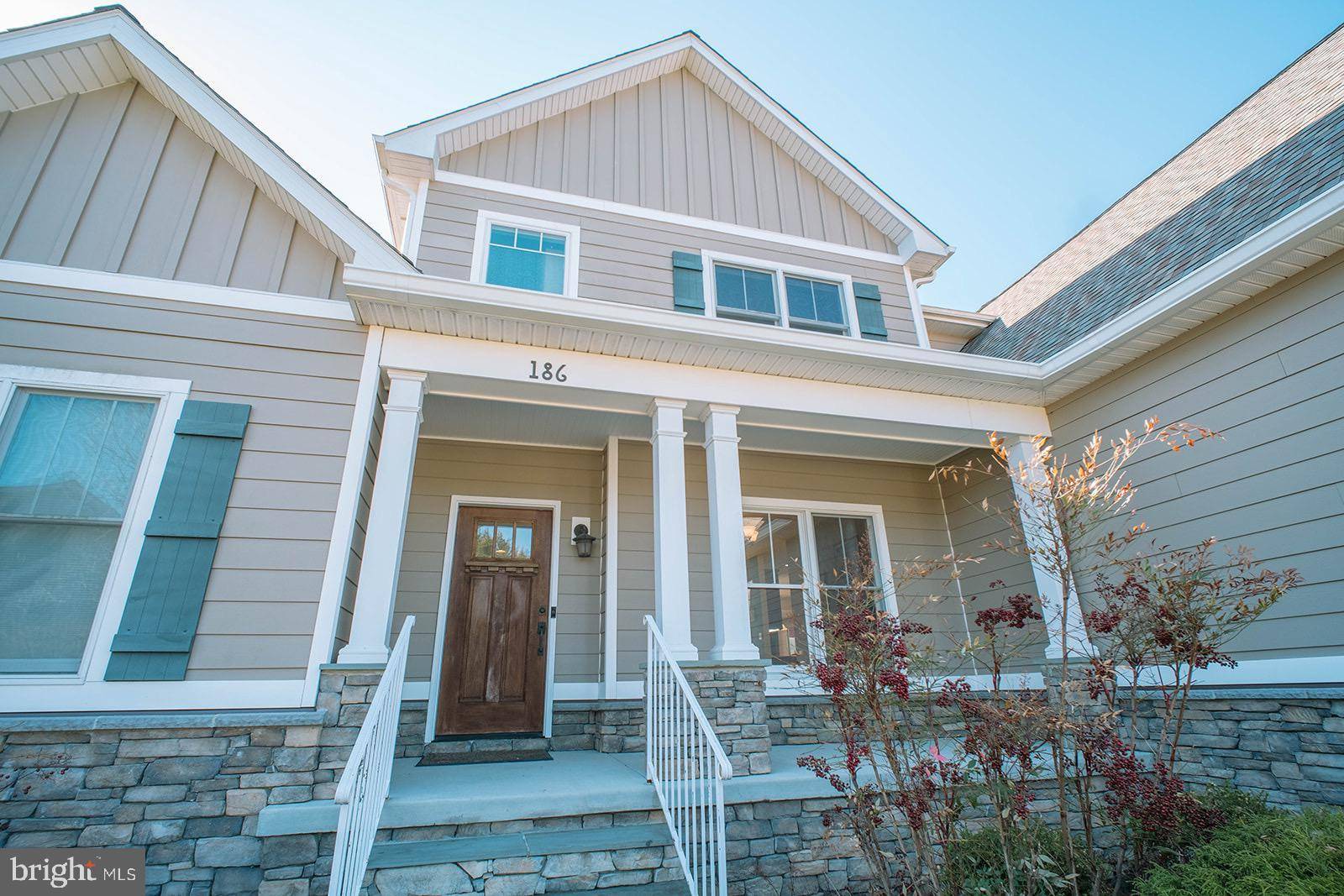 Gore, VA 22637,186 ISAAC DR