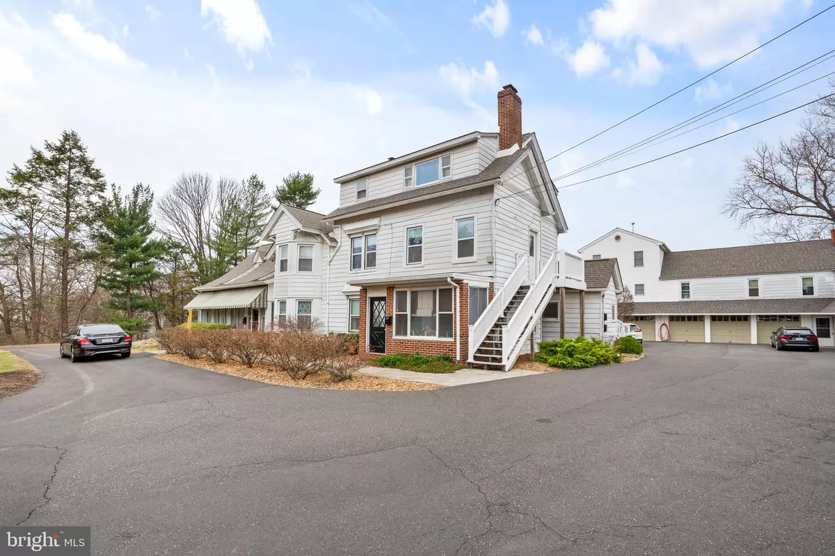 Langhorne, PA 19047,413 N PINE ST