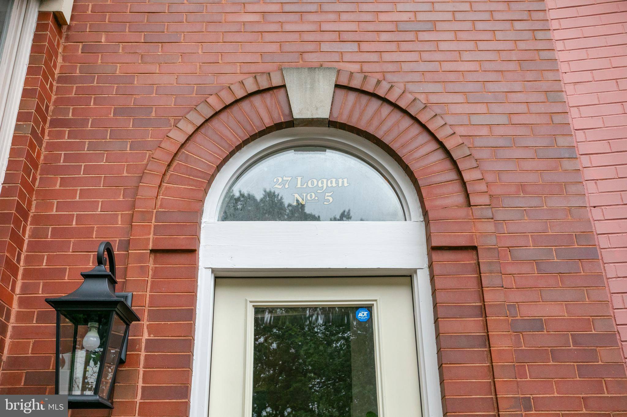 Washington, DC 20005,27 LOGAN CIR NW #5