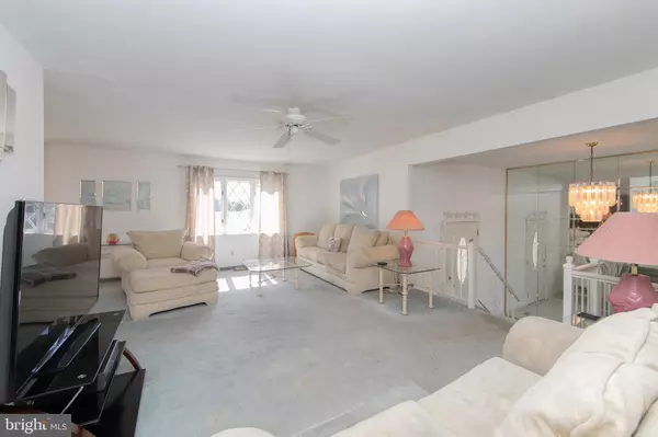 Marlton, NJ 08053,39 ERINDALE DR