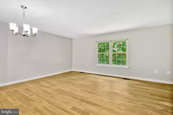 Springfield, VA 22152,6454 BLARNEY STONE CT