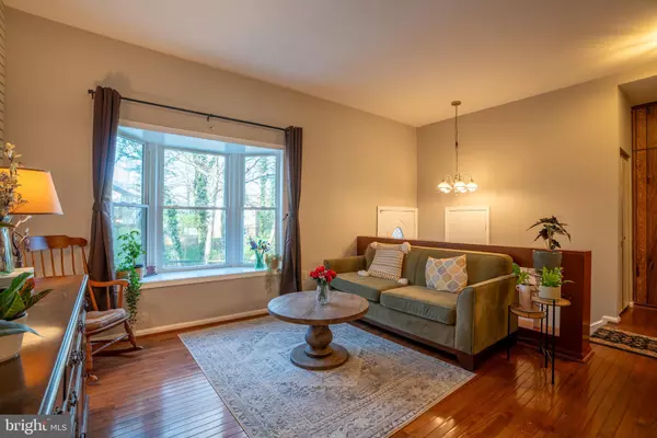 Gaithersburg, MD 20878,23 APPLE SEED LN