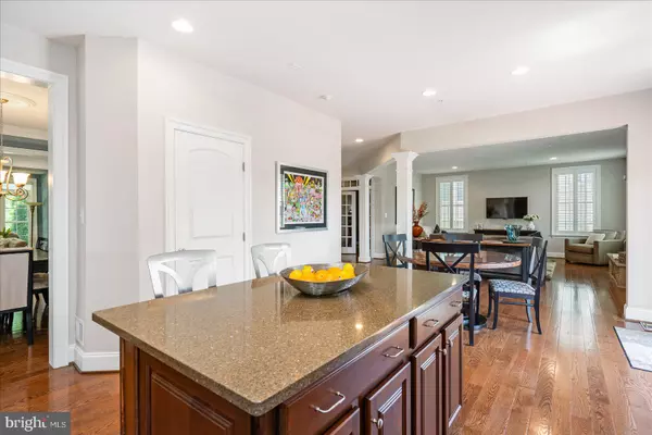 8521 WESTFORD RD Lutherville Timonium, MD 21093