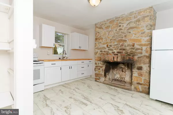 West Chester, PA 19380,410 N EVERHART AVE #410B