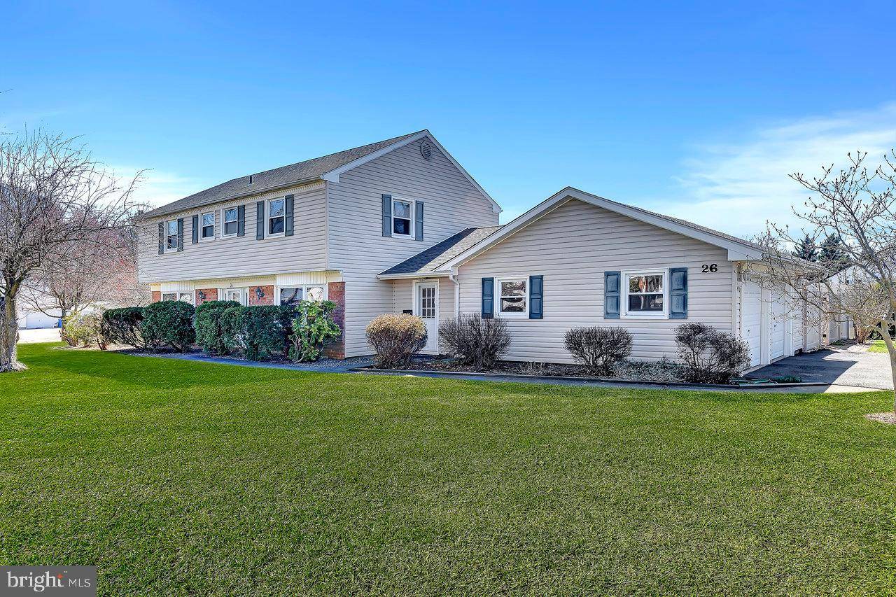 Freehold, NJ 07728,26 PLYMOUTH DR