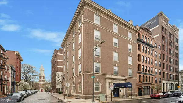 Philadelphia, PA 19106,246 N 3RD ST #4CD