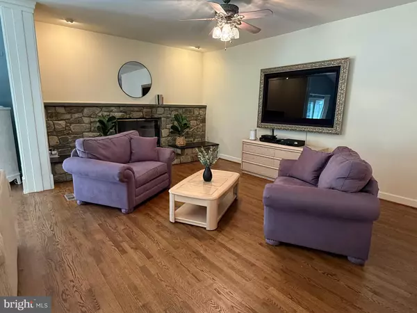 Olney, MD 20832,17114 FITZROY WAY