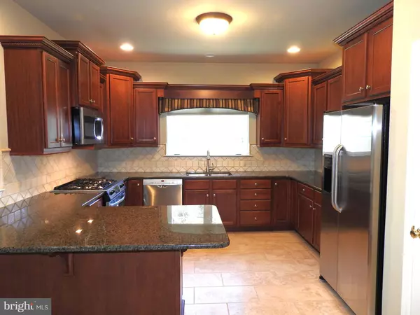 Lancaster, PA 17602,1807 SERENE WAY
