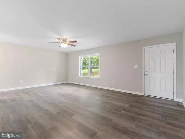 Stephenson, VA 22656,836 WOODSMILL RD