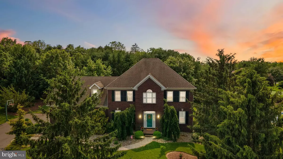 Mechanicsburg, PA 17050,5 MEADOW VIEW CT