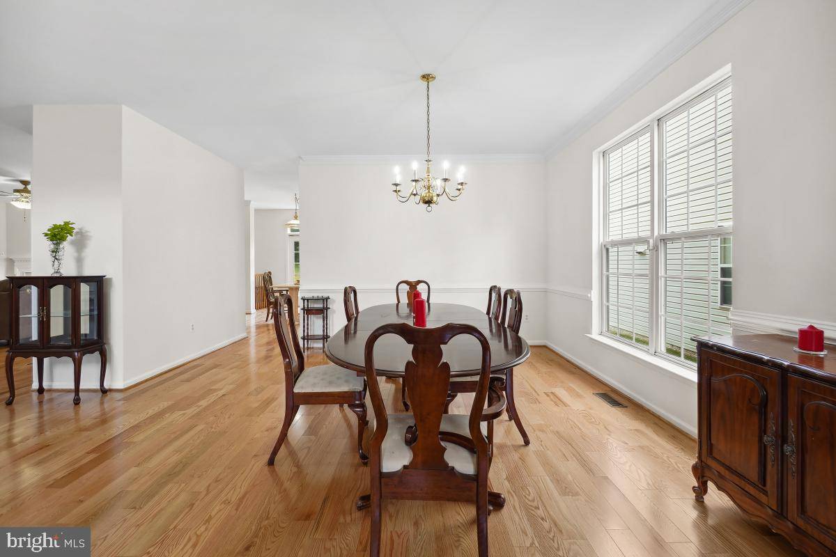 Boyds, MD 20841,18521 CORNFLOWER RD