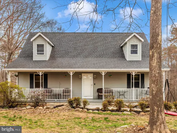Falling Waters, WV 25419,215 REGAL DR