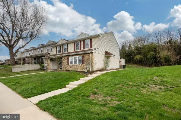 616 LANCASTER CT, Downingtown, PA 19335