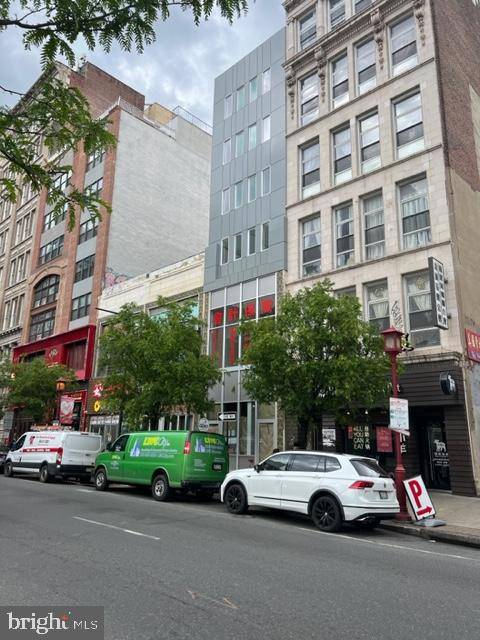 1019 ARCH ST #3 B, Philadelphia, PA 19107