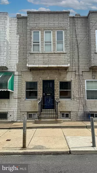 2105 S WOODSTOCK ST, Philadelphia, PA 19145