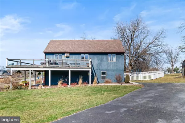 East Berlin, PA 17316,399 LAKE MEADE DR