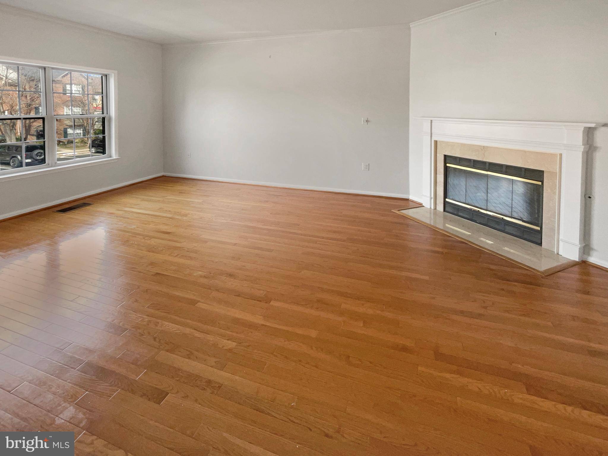 Centreville, VA 20120,5493 MIDDLEBOURNE LN