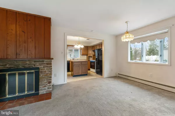 Horsham, PA 19044,527 NORRISTOWN RD