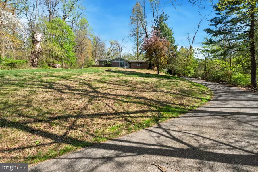 60 ANDRIEN RD, Glen Mills, PA 19342