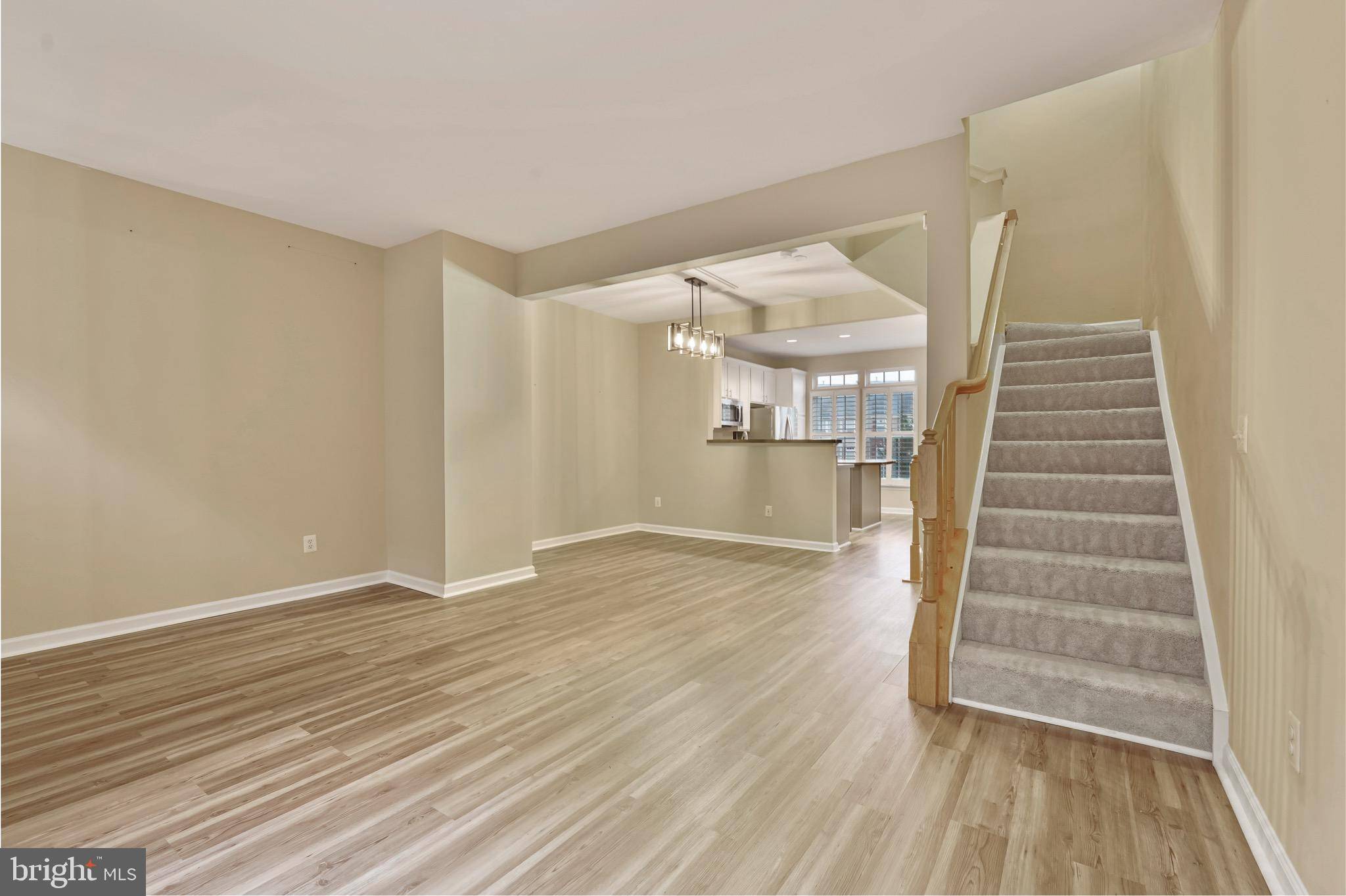 Alexandria, VA 22306,2977 HUNTINGTON GROVE SQ