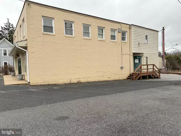 Lutherville Timonium, MD 21093,1432 & 1430 FRONT AVE