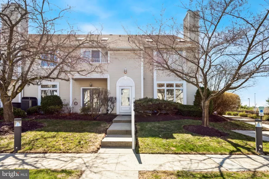 3804 ELIZABETHS CT #3804, North Wales, PA 19454