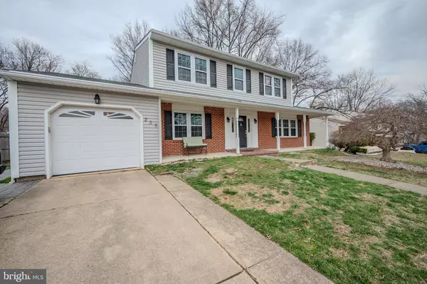 235 SENECA DR, Newark, DE 19702