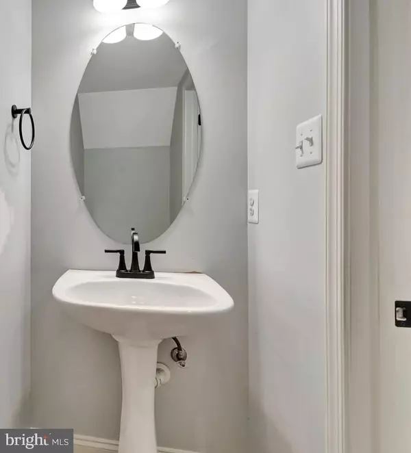 Owings Mills, MD 21117,9104 MARLOVE OAKS LN