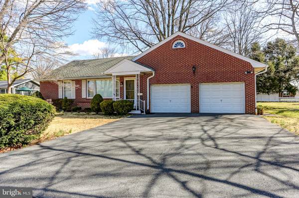 103 CONODOGUINET AVE, Camp Hill, PA 17011