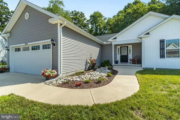 Lewes, DE 19958,21324 N ACORN WAY