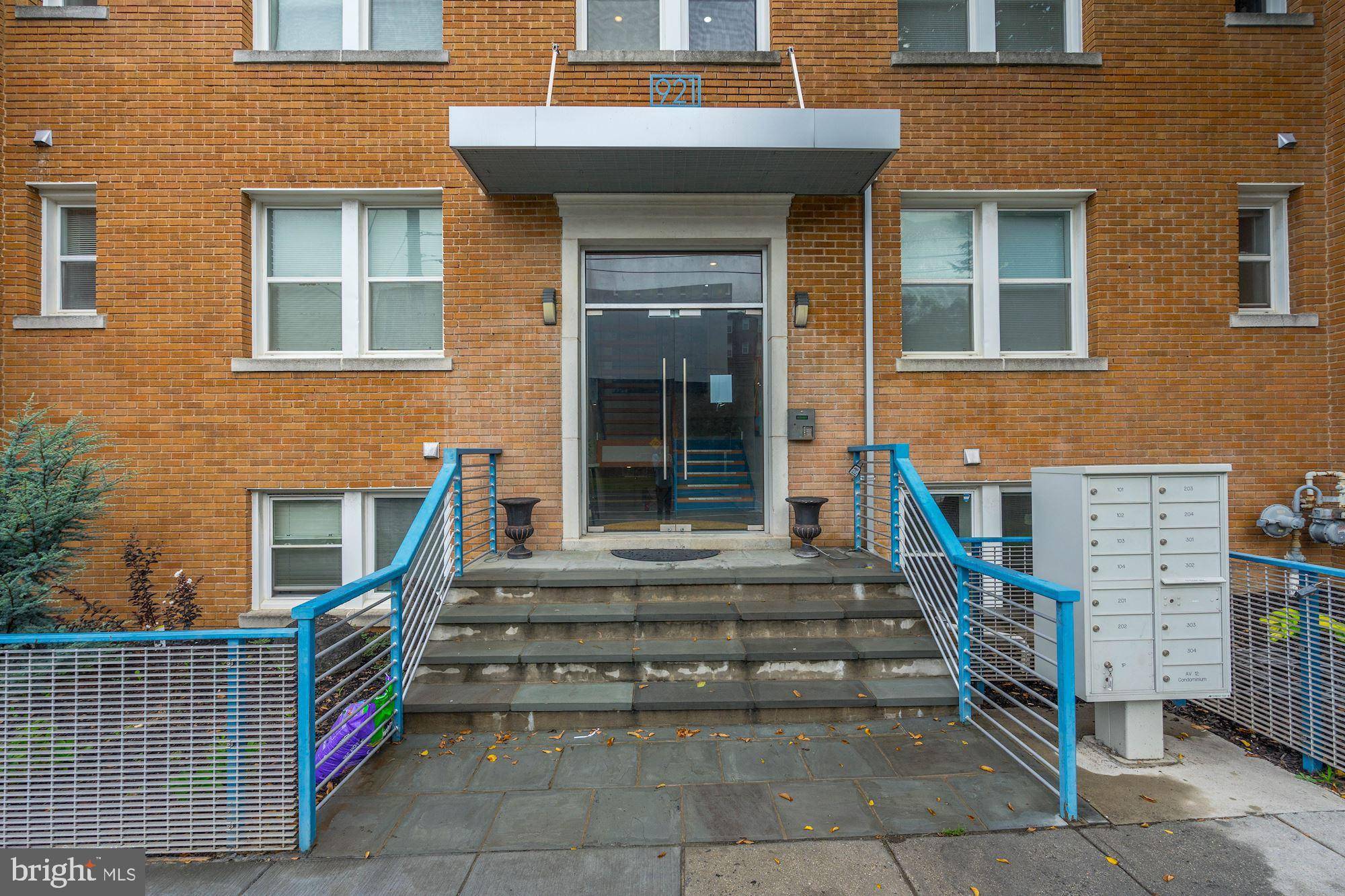 Washington, DC 20012,921 BUTTERNUT ST NW #303