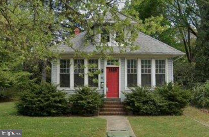 Palmyra, NJ 08065,606 HIGHLAND AVE