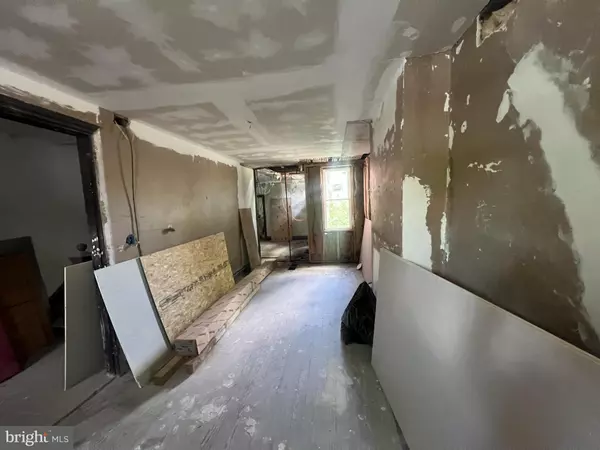 Harrisburg, PA 17110,2122 JEFFERSON ST