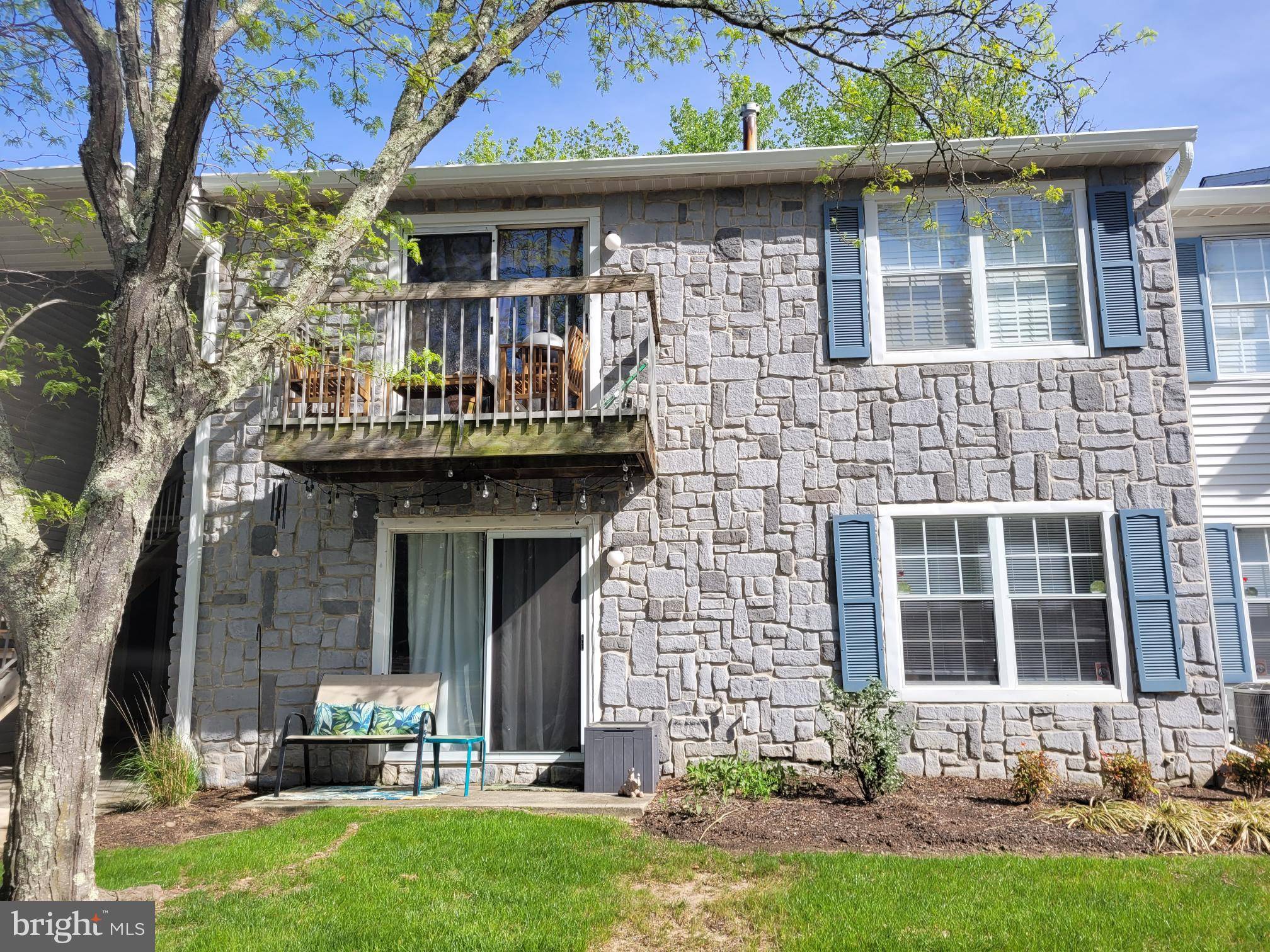 14 CORAL TREE CT, Lawrenceville, NJ 08648