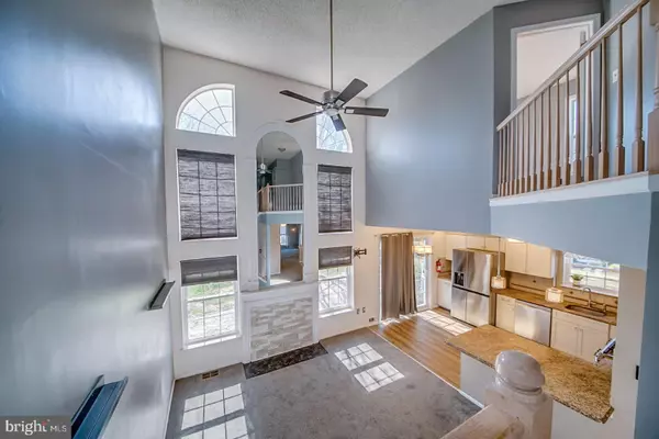 150 LA COSTA DR Blackwood, NJ 08012