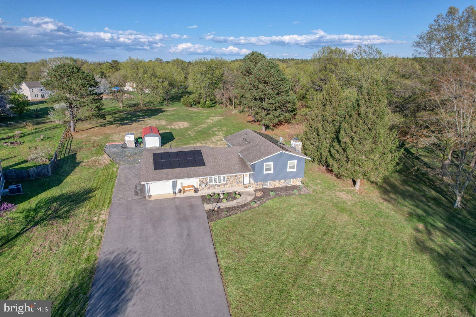 145 N LAKE DR, Stevensville, MD 21666