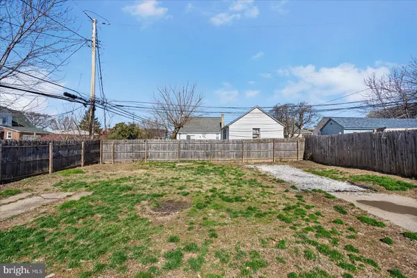 Baltimore, MD 21222,6800 ROBERTS AVE