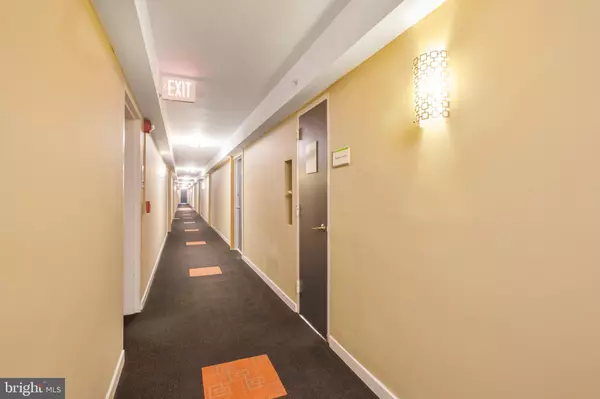 Washington, DC 20024,1101 3RD ST SW #104