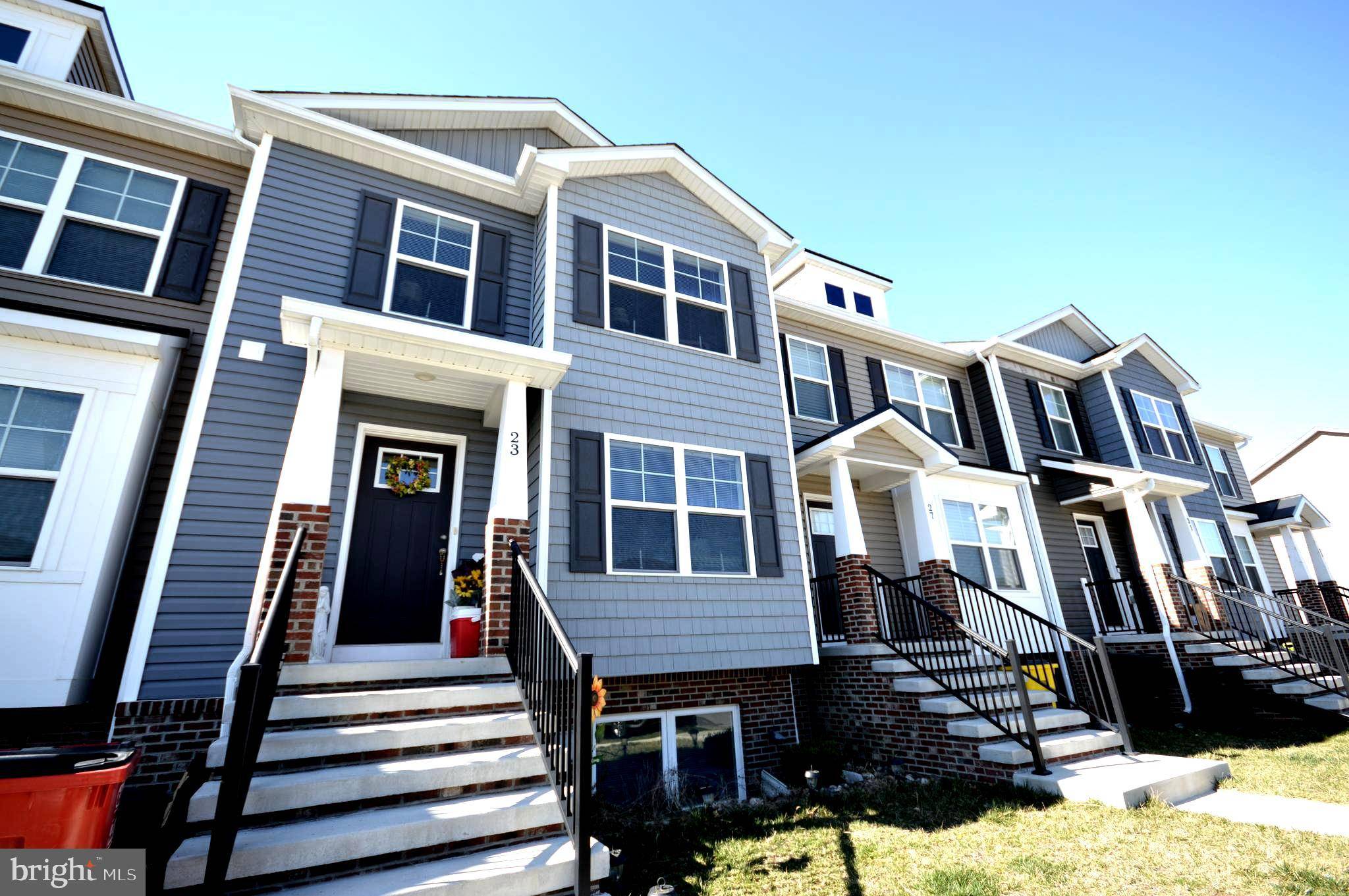 23 MOSES DR, Martinsburg, WV 25405