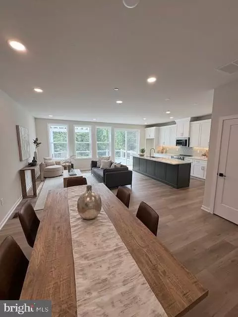 Downingtown, PA 19335,7 GRAYSON LN