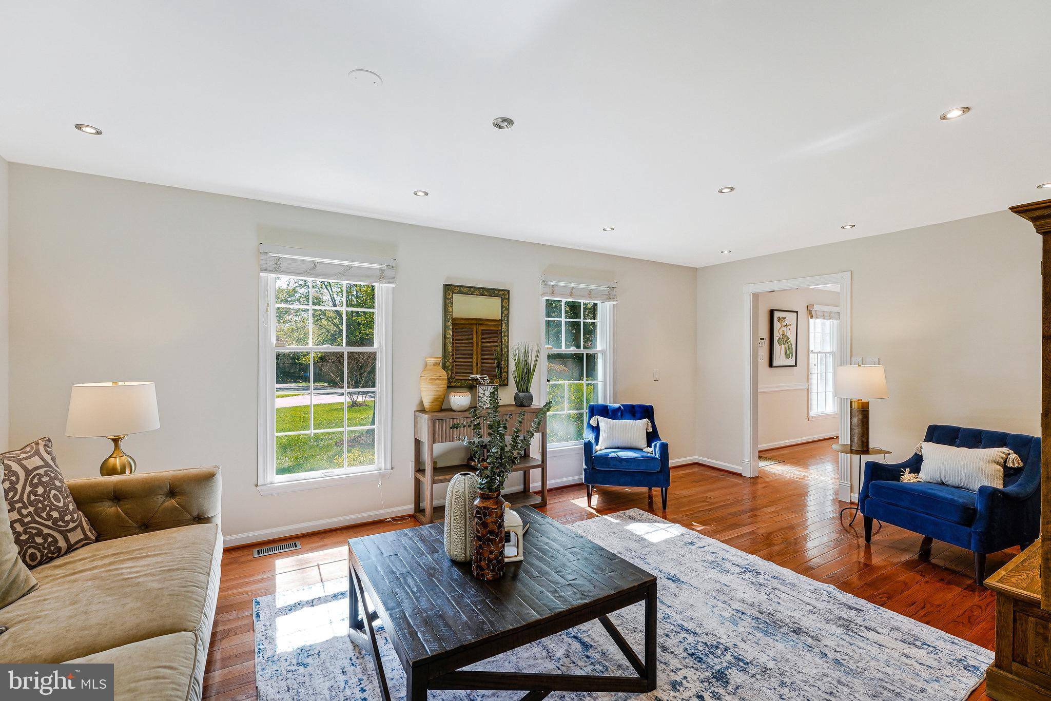 Vienna, VA 22182,8459 HUNT VALLEY DR