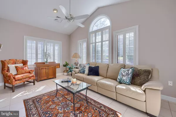 Lancaster, PA 17601,11 DEER FORD DR